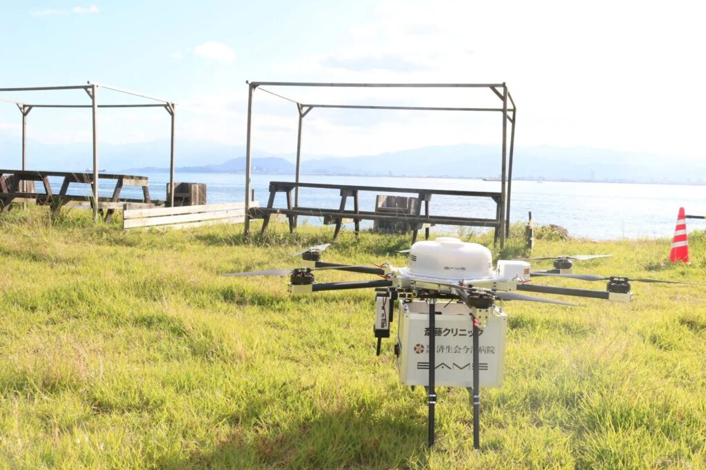 ドローンプレス医療物資輸送