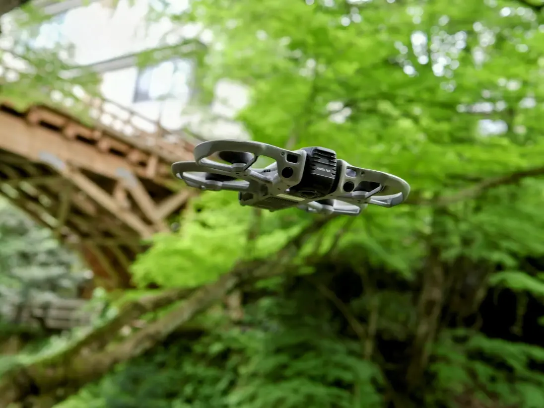360°ドローンで“AIが理解する都市空間”を生成、市内3DGS化を推進
