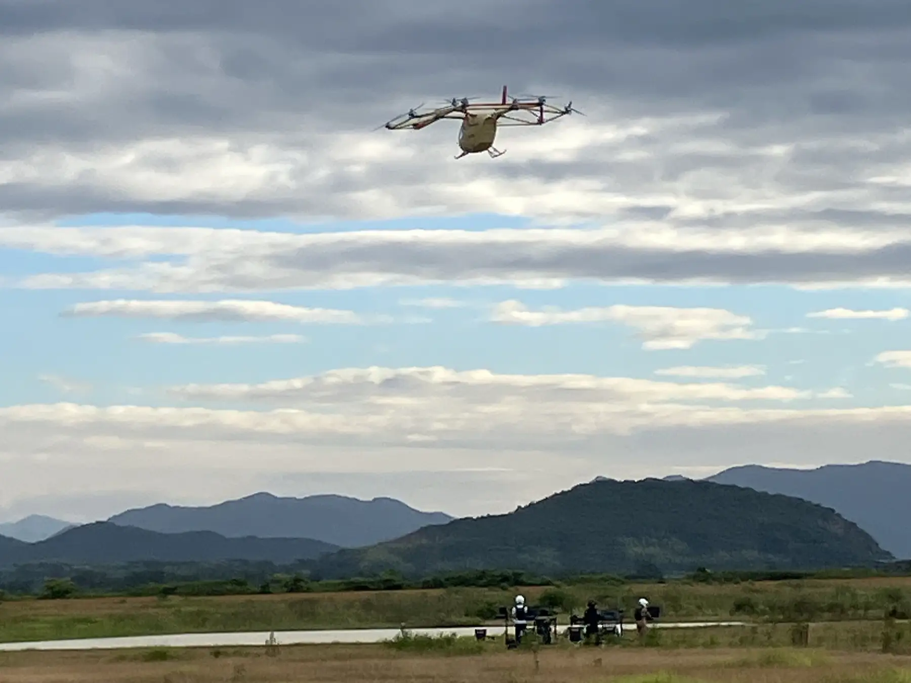 スカイドライブ,空飛ぶクルマ,東陽テクニカ,ドローンプレス
